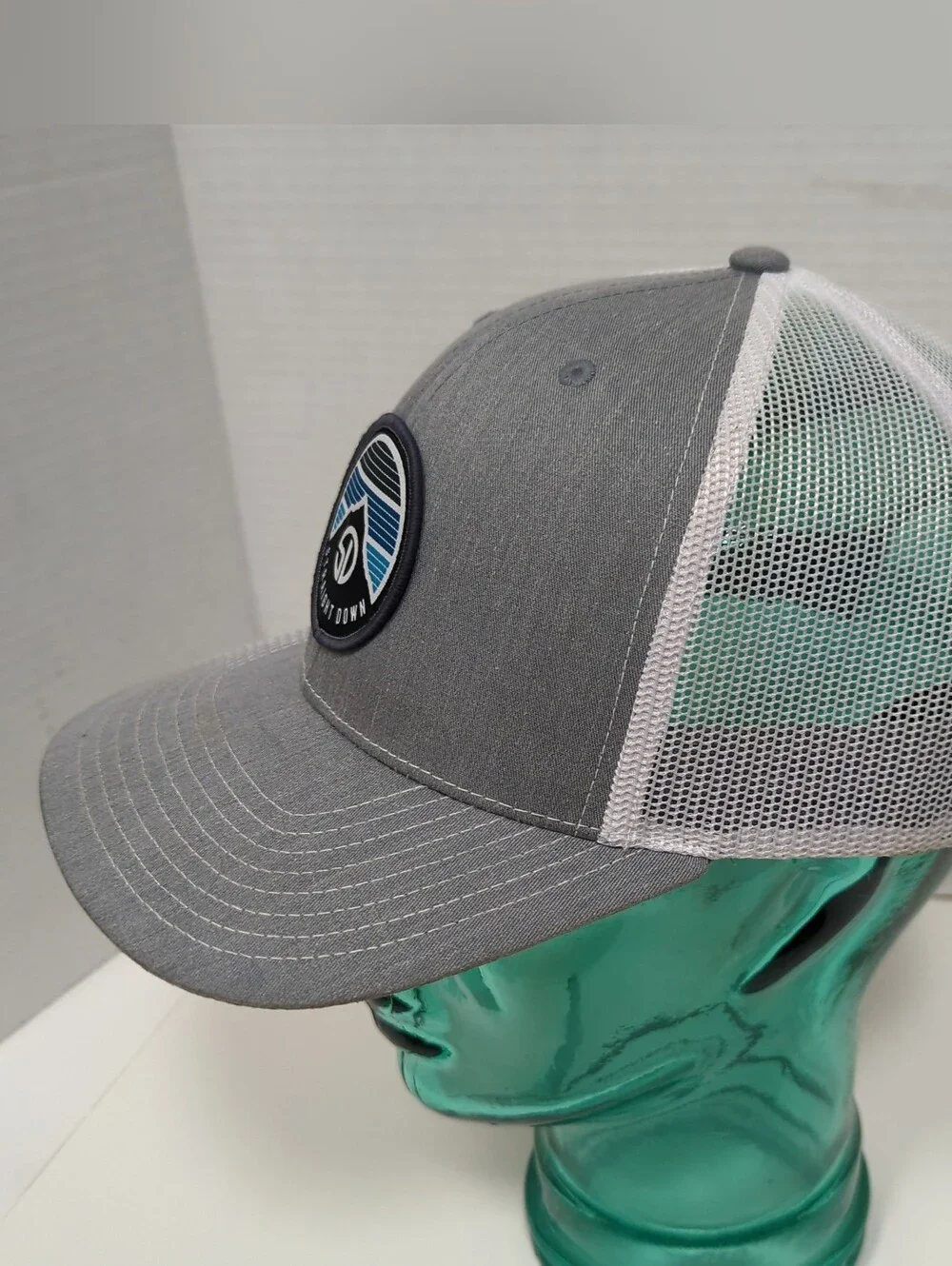 Straight Down Landscape 2 Golf Cap Adjustable Snap Back Mesh Gray White One Sz